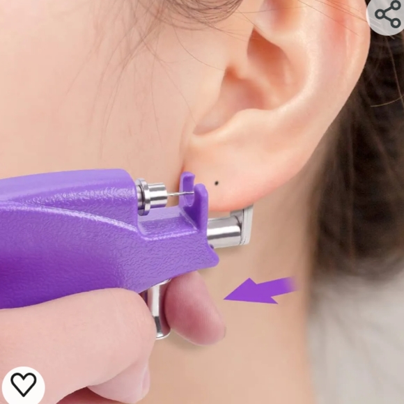 Ear Piercing Machine - Picture 5 of 7